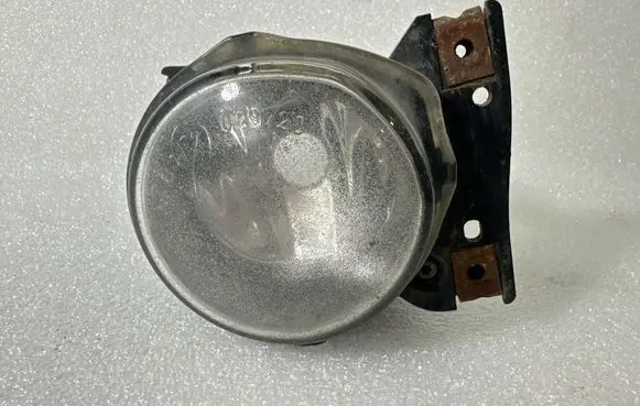 Seat Alhambra (Mk1) Front fog light 7M3941700A 89201161 YM2115201BB