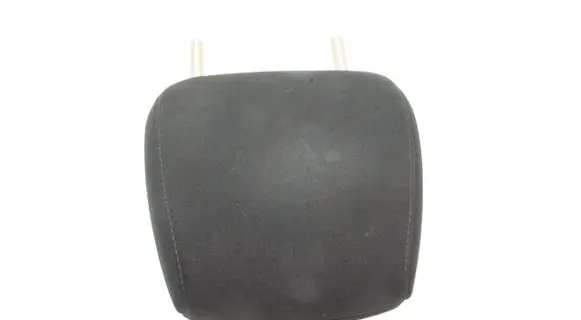 Mazda CX-5 Front seat headrest