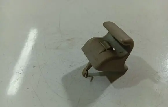 Hyundai Santa Fe Sun visor clip/hook/bracket 