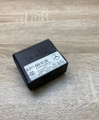 Mercedes-Benz E W211 Alarm control unit/module A2118209126