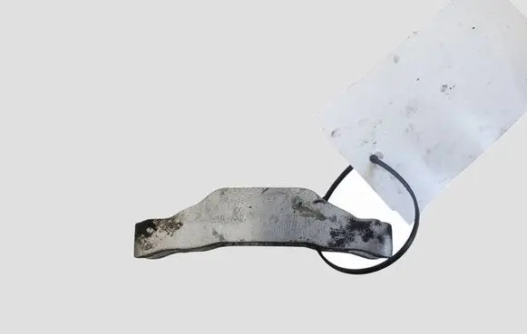 Volkswagen Amarok Fuel Injector clamp holder 03L216