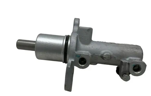 Master brake cylinder