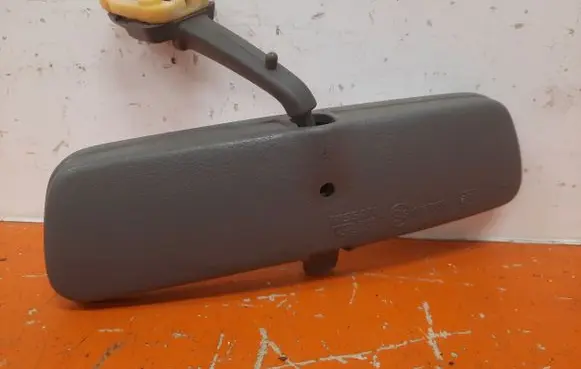 Nissan Pathfinder R50 Rear view mirror (interior) E130187358