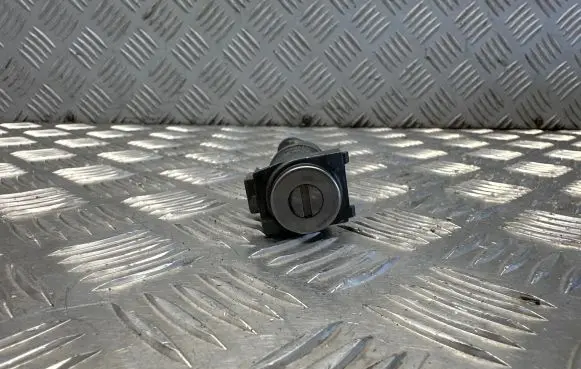 Mitsubishi Outlander Front door lock (next to the handle) 