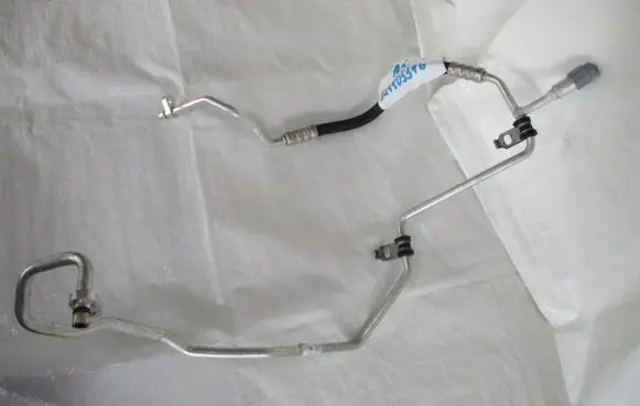 Renault Twingo III Air conditioning (A/C) pipe/hose 924405346R