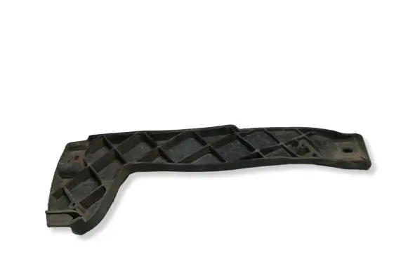 Audi A4 S4 B7 8E 8H Fender mounting bracket 8E0807204B