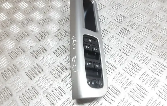 Volvo V50 Electric window control switch 30710787