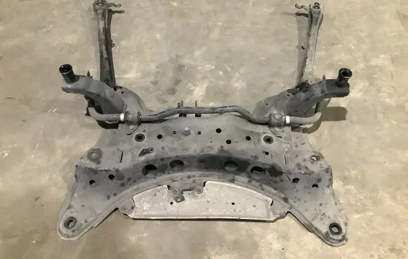Toyota Prius (XW50) Front subframe