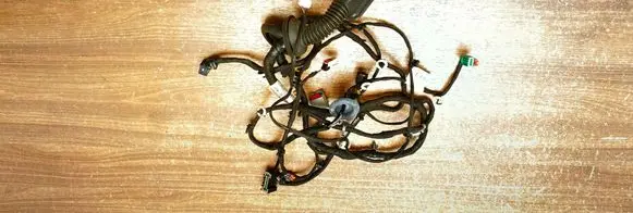 Opel Insignia B Front door wiring loom 39133533