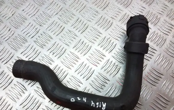 Volkswagen PASSAT B5 Engine coolant pipe/hose