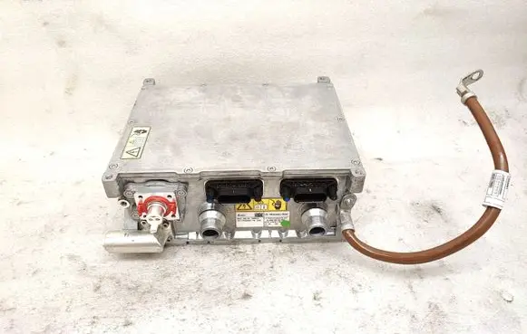Mercedes-Benz S W222 Battery charger (optional) A000904307