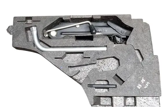 Audi A3 S3 A3 Sportback 8P Tool set 8P0864501A 1K0011031J 8N0012219