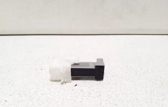 Mercedes-Benz CLS C218 X218 Brake pedal sensor switch A0015456309