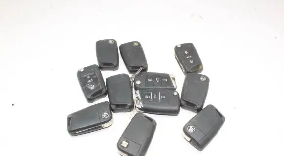 Seat Ibiza V (KJ) Ignition key/card 6F0959752M 11PCS