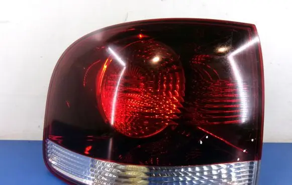 Volkswagen Touareg I Rear/tail lights