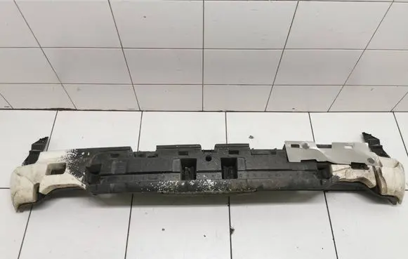 Volvo XC70 Rear bumper support beam 8693633