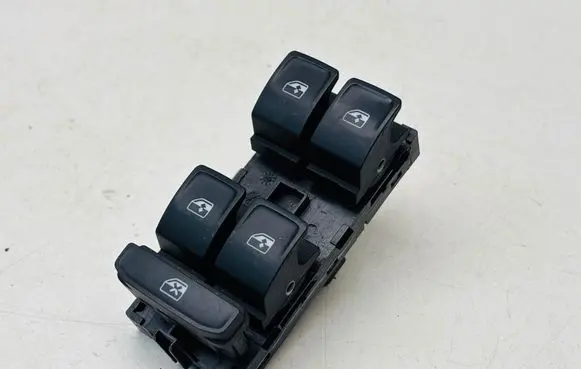 Volkswagen PASSAT B8 Electric window control switch 5G0959857D