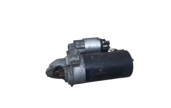 BMW 5 E39 Starter motor 7785691