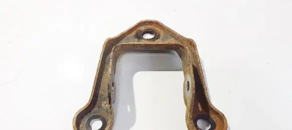 Opel Zafira A Bracket in trunk/boot 