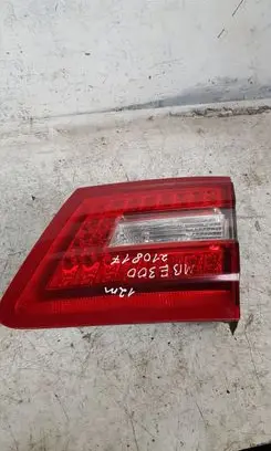 Mercedes-Benz E W212 Tailgate rear/tail lights 2128201064