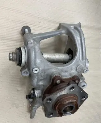 Porsche Macan (95B) Rear wheel hub 8R0505435C