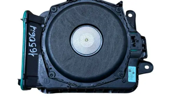 BMW 5 G30 G31 G38 Subwoofer speaker 65136800953 6800953 19252910