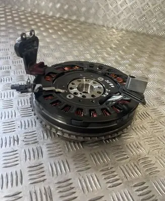 Volvo XC90 Generator/alternator 31473617