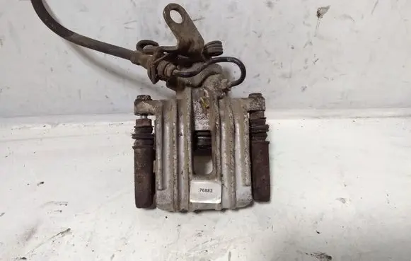 Skoda Octavia Mk2 (1Z) Rear brake caliper