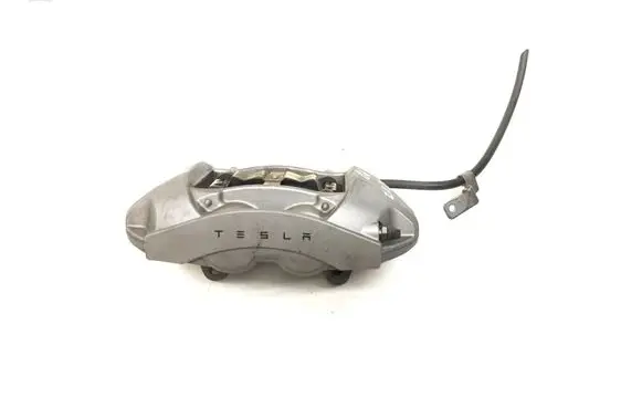 Tesla Model 3 Front brake caliper 104462200E
