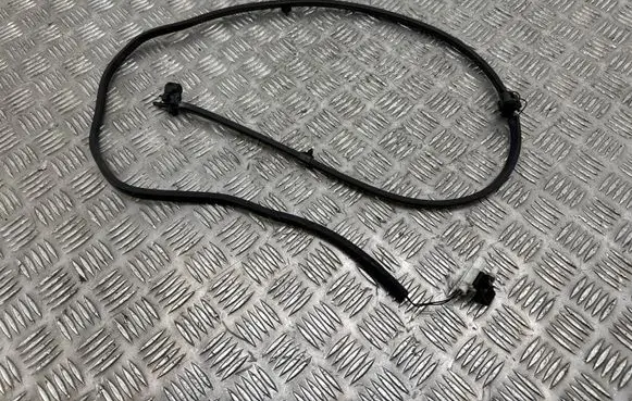BMW i3 Windshield washer spray nozzle 7347668