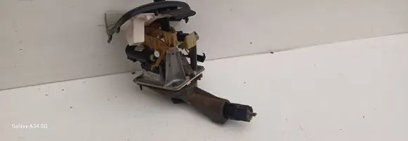 Ford Cougar Gear shifter/selector 1S8P7C453DA
