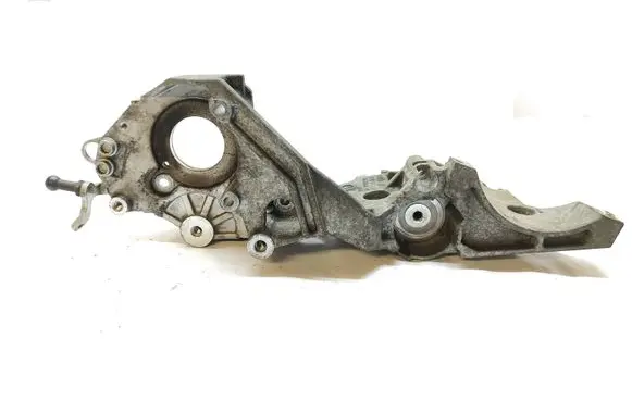 Skoda Octavia Mk2 (1Z) Engine mounting bracket 03L908143Q