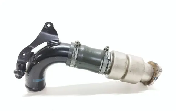 Ford Focus Intercooler hose/pipe AV616C750AE 133582
