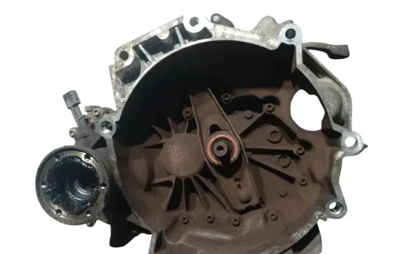 Volkswagen Fox Manual 5 speed gearbox 02T301103A8