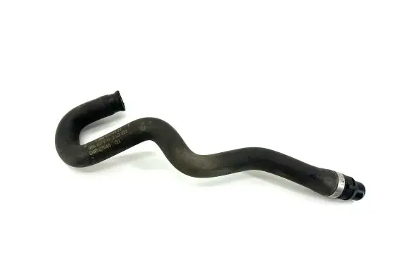 Mercedes-Benz Vito Viano W639 Engine coolant pipe/hose A6398324223