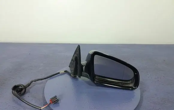 Audi A6 S6 C6 4F Front door electric wing mirror