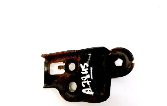 Toyota Avensis T250 Radiator mount bracket