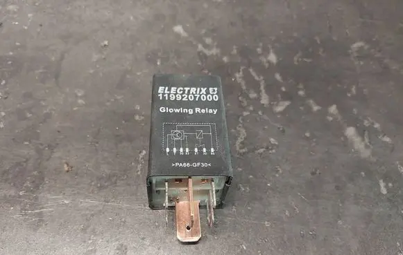 Volkswagen Transporter - Caravelle T4 Other relay 1199207000