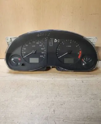 Ford Galaxy Speedometer (instrument cluster) 7M0919881F VBYF0027519 95VW10849YB