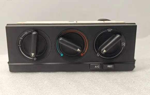 Audi 80 90 S2 B4 Climate control unit 893959621 134794
