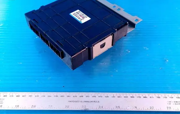 Mitsubishi Lancer X Engine control unit/module MN132750 E6T34877H