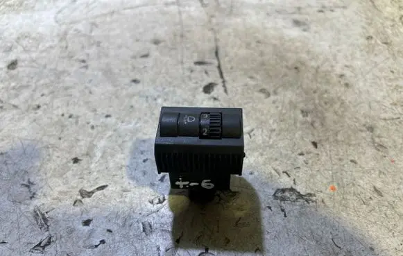 Volkswagen Transporter - Caravelle T6 Headlight level height control switch 7H0941333