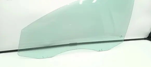 Volkswagen PASSAT B7 Front door window glass four-door 43R00082