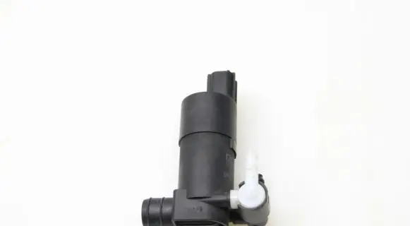 Ford Focus Windscreen/windshield washer pump BV6117K624BA