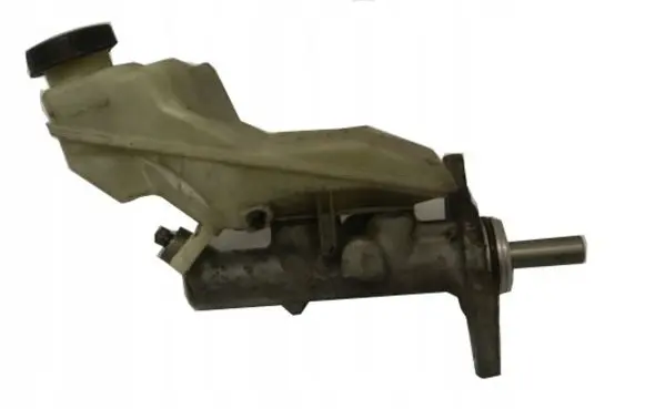 Toyota Corolla E120 E130 Master brake cylinder