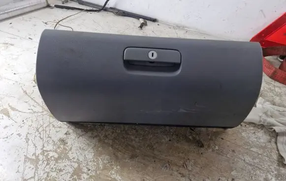 Skoda Octavia Mk1 (1U) Glove box 1U1857097B 24893