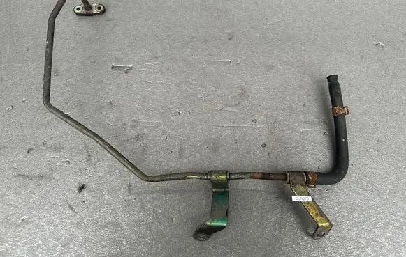 Nissan Patrol Y61 Water drain line hose 14498VB300 1405622J00