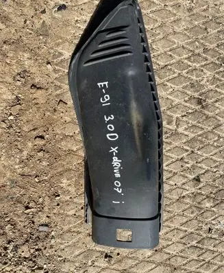BMW 3 E90 E91 Air filter box cover 7789109