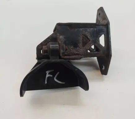 Jaguar XF X260 Radiator mount bracket GX738983C