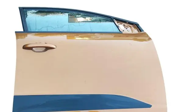 Dacia Sandero III Front door 